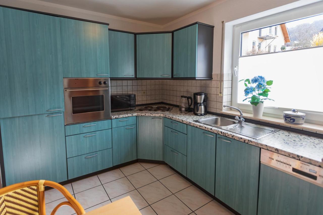 Haus Flora - Ferienwohnungen Cochem Dış mekan fotoğraf